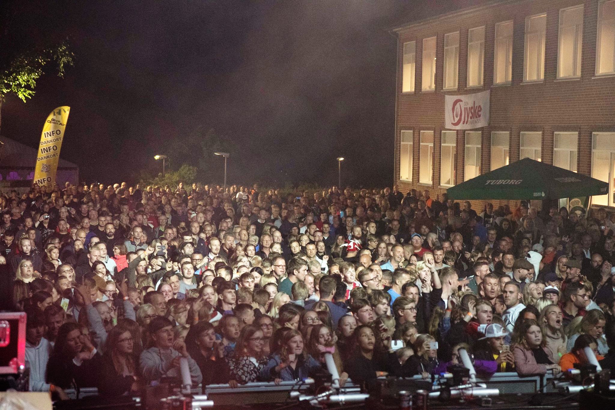 180616 open air i skolegården 